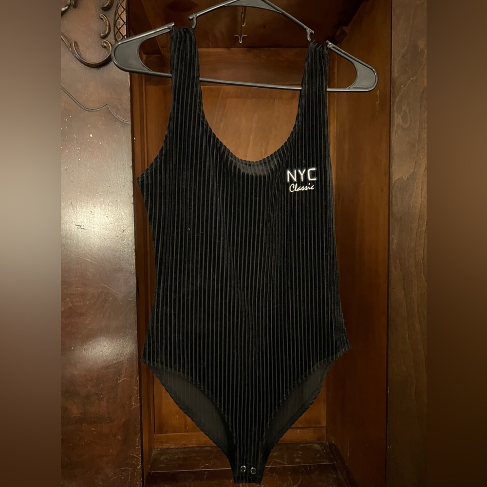 Ribbed black velvet “NYC Classic” bodysuit